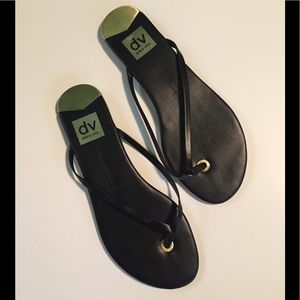Dolce Vita Blk sz 10 ladies sandals $18.